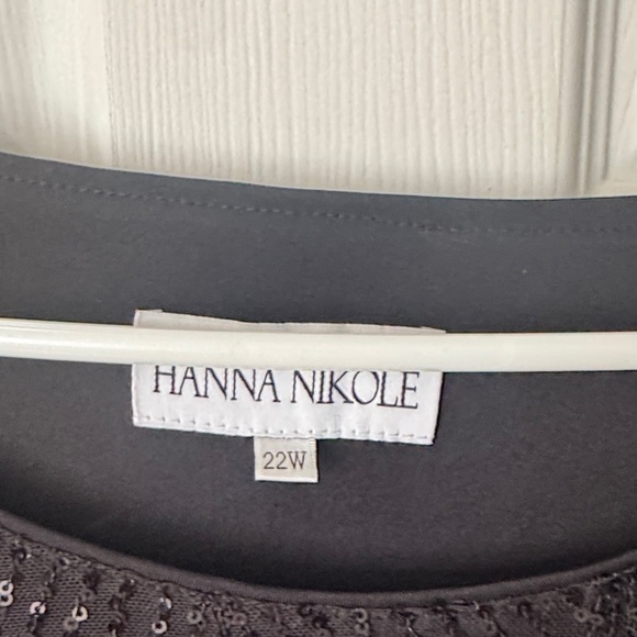 Elegant Black Asymmetrical Sequin Dress - Picture 2 of 9